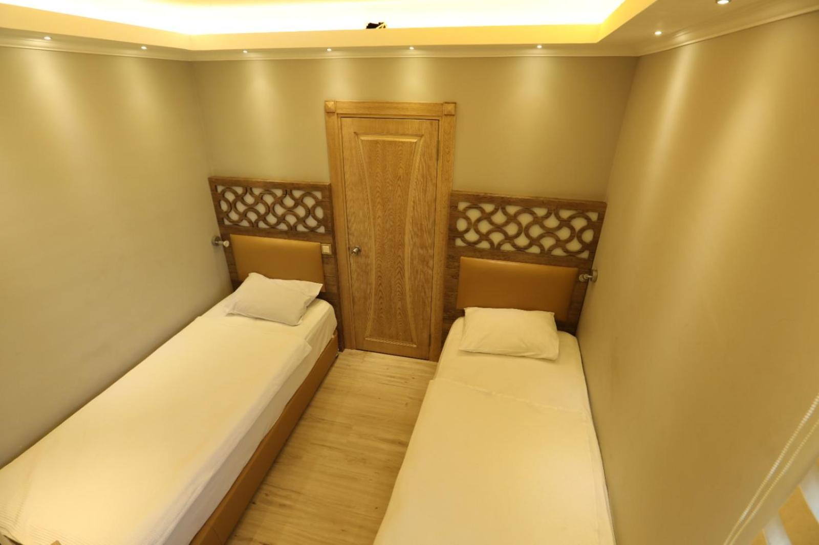 Unluselek Hotel Anamur Bagian luar foto